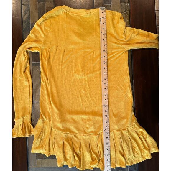 FREE PEOPLE Summer Struttin Mini Dress Sz XS Bell Cuff Waffle Ruffle Hem‎ Yellow - Picture 6 of 8